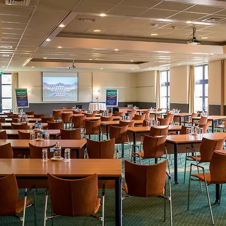 ホテル Heerlickheijd エルメロ